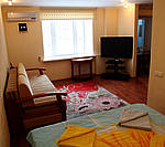 Элитная квартира посуточно в Киеве ул. Рыбальская 8